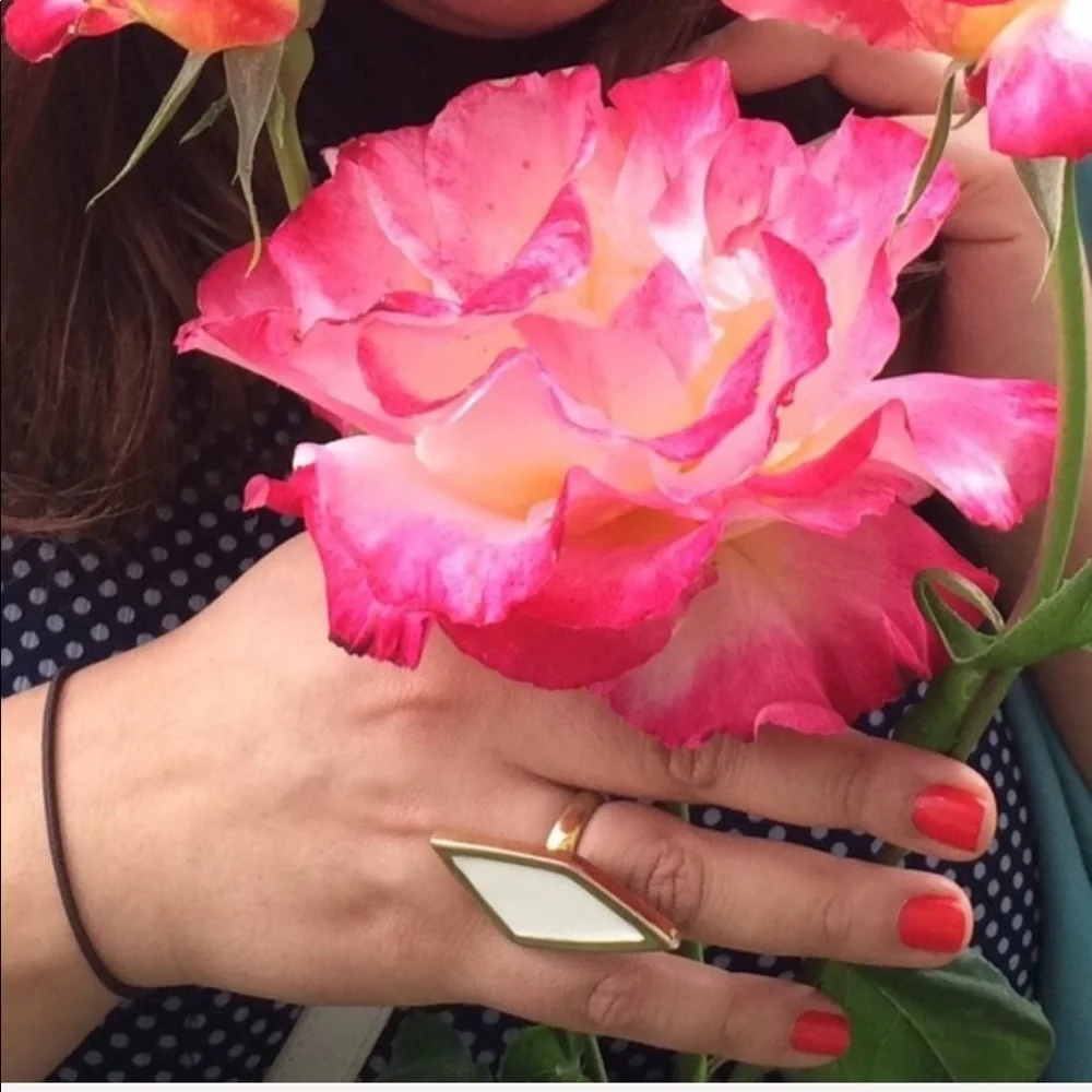 Glamhouse ring